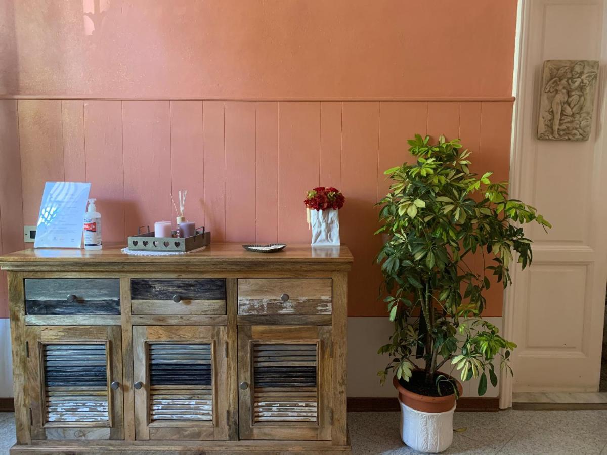 Hotel Nice Viareggio Bagian luar foto